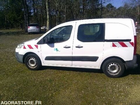 Peugeot Partner VF37B9HTCAJ765879 2010 occasion Mont-De-Marsan 93100