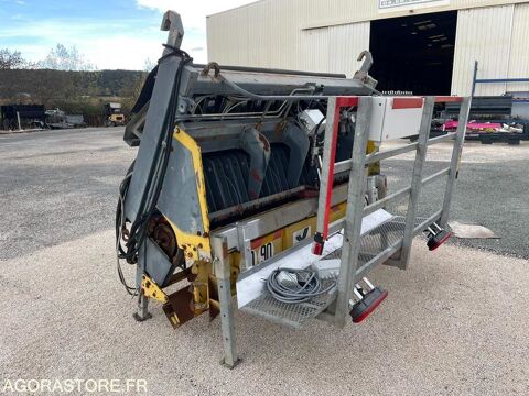 Autres Equipements  occasion 93100 N&icirc;mes