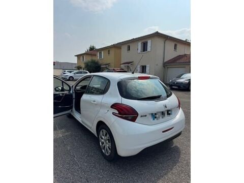 208 VF3CCBHW6FT140719 occasion 93100 Meyzieu