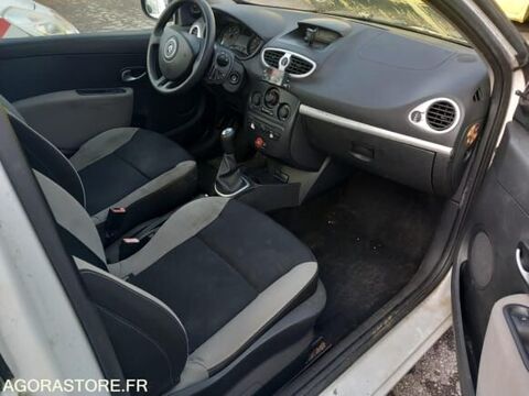 Clio VF1CR2V0H47578339 occasion 93100 Annecy