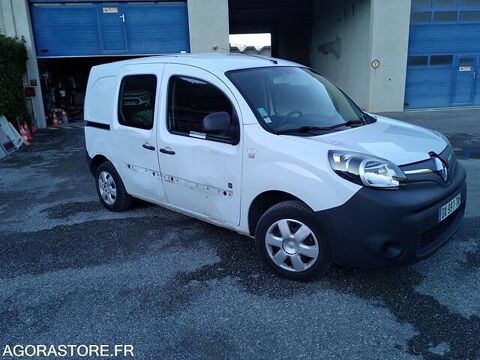 Annonce voiture Renault Kangoo 2000 €