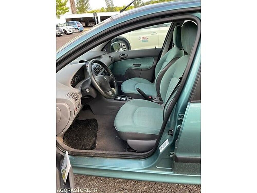 206 VF32AKFWR41735086 occasion 93100 Lahonce