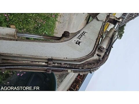 Tracto Pelle  occasion 93100 Plo&euml;zal