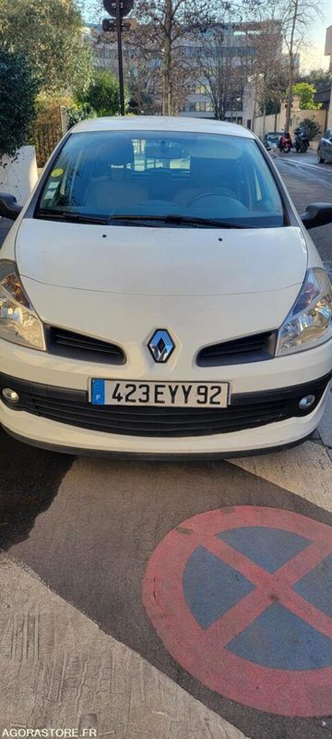 Renault Clio VF1BR1J0H36578221 2006 occasion Neuilly-Sur-Seine 93100