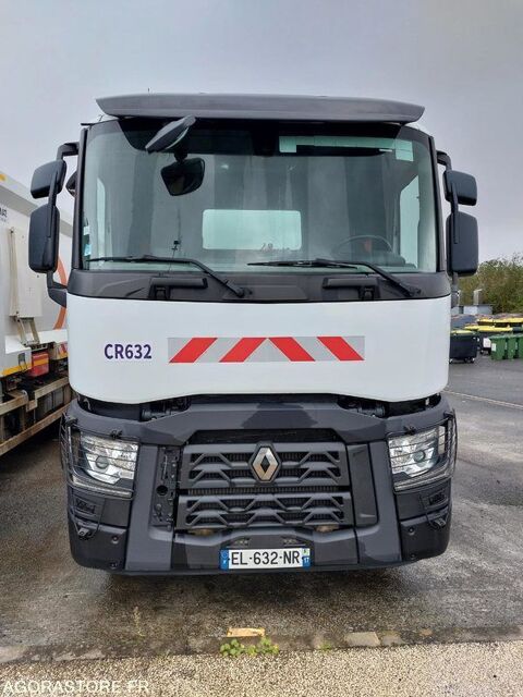 Camion magasin Camion magasin 2017 occasion Surg&egrave;res 93100