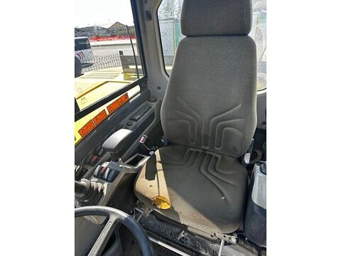 Tracto Pelle 2013 occasion 93100 Saint-Junien