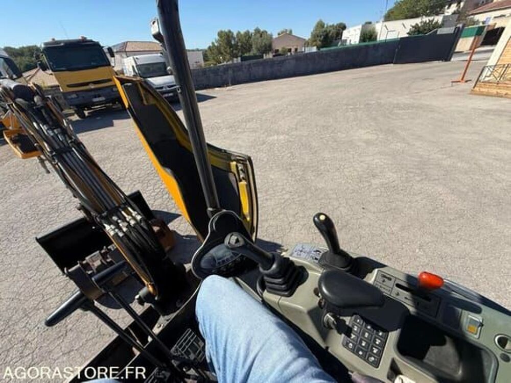 Tracto Pelle 2018 occasion 93100 N&icirc;mes