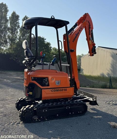 Engin de Chantier / BTP Tracto Pelle 2025 occasion Coss&eacute;-Le-Vivien 93100