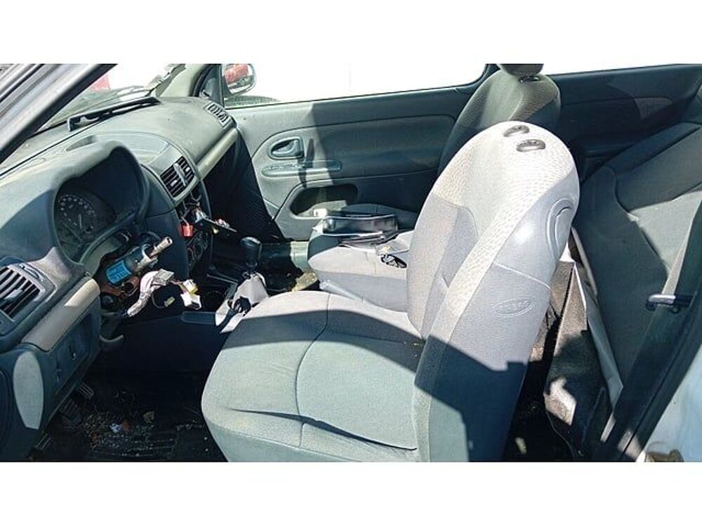 Clio VF1CB3KEF31261249 occasion 93100 Charleville-M&eacute;zi&egrave;res