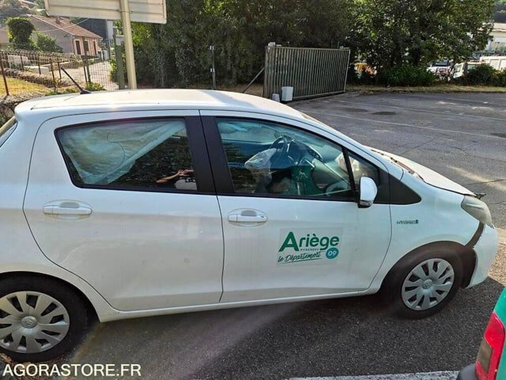Yaris VNKKD3D390A254018 occasion 93100 Foix
