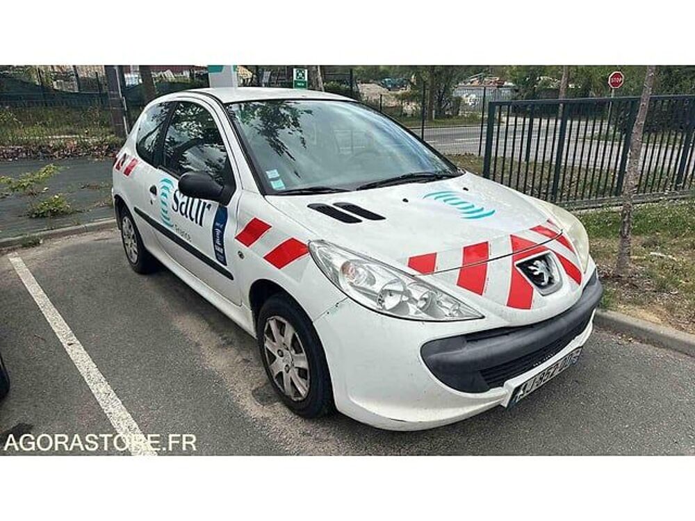 206 VF32L8HZA9Y170635 occasion 93100 Galluis