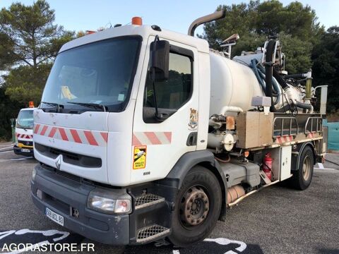 Camion magasin Camion magasin 2001 occasion Cavalaire-Sur-Mer 93100