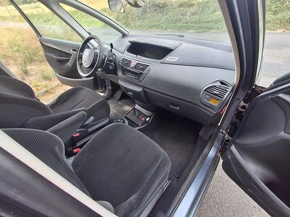 C4 VF7UA9HZH45391088 occasion 93100 Civrieux