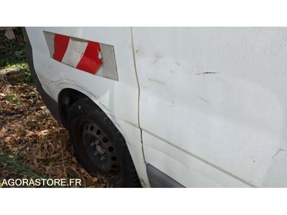 Trafic VF1FLBSC6CY415166 occasion 93100 Aix-En-Provence