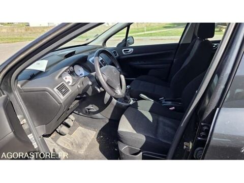 307 VF33C9HYC84668233 occasion 93100 Viriat