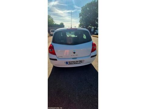 Clio VF1BR1J0H39533731 occasion 93100 Sainte-Adresse