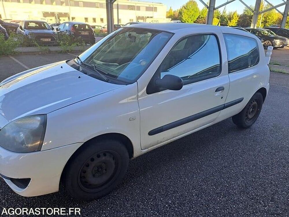 Clio VF1CB1KEF40327996 occasion 93100 &Eacute;vreux