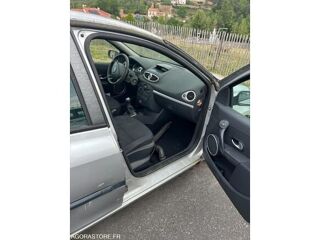 Clio VF1BR1H0639459632 occasion 93100 Issoire