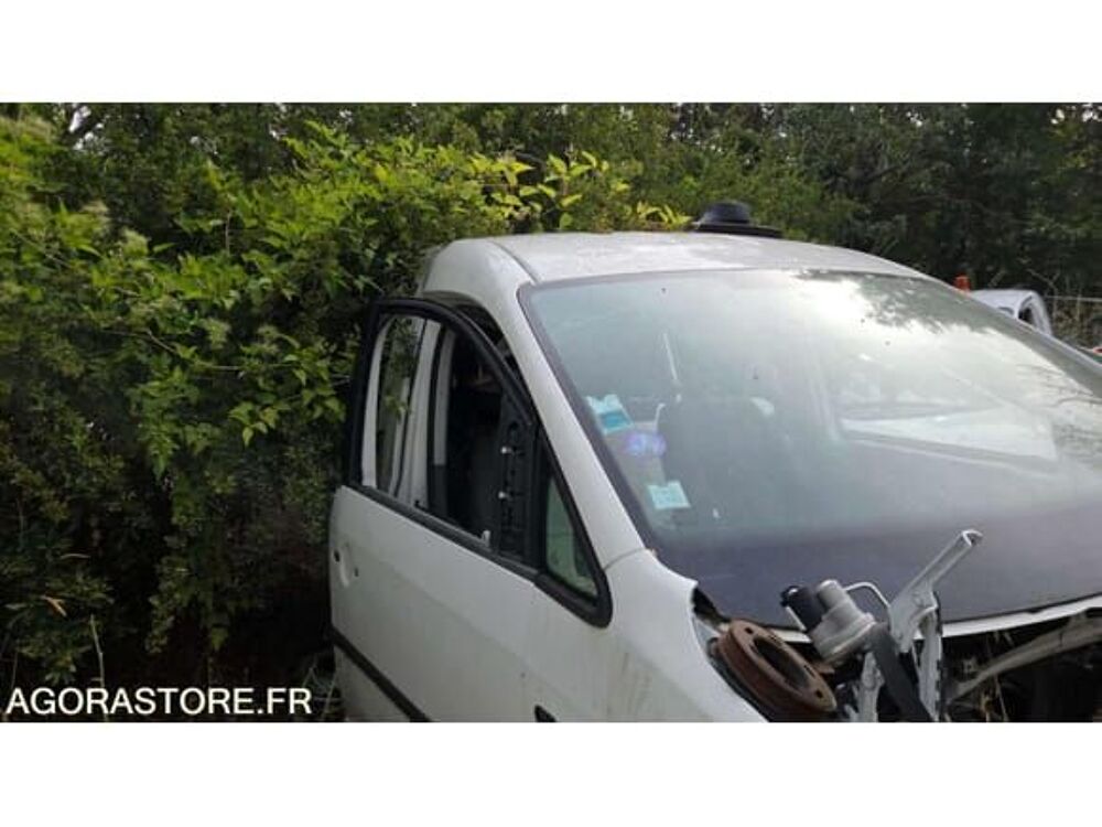 Caddy WV2ZZZ2KZDX052408 occasion 93100 Aix-En-Provence