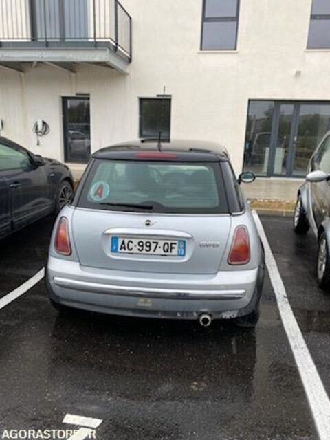 Cooper WMWRC31050TB45919 2002 occasion 93100 Signes
