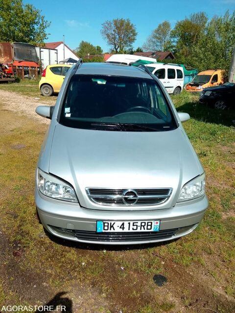 Opel Zafira W0L0TGF7542139694 2004 occasion Saint-Germain-Du-Bois 93100