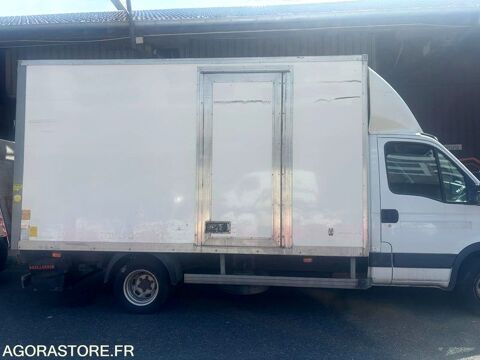 Camion - porteur > 3,5 t Camion - porteur > 3,5 t 2013 occasion Montreuil 93100