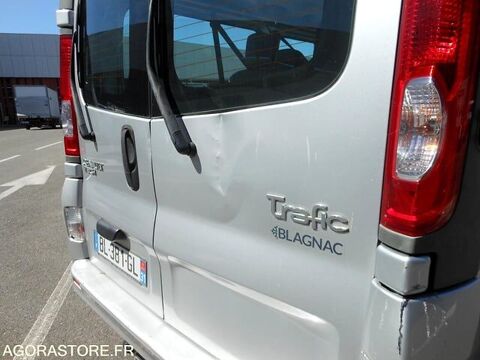 Trafic VF1JLBHHBSBY382505 occasion 93100 Blagnac