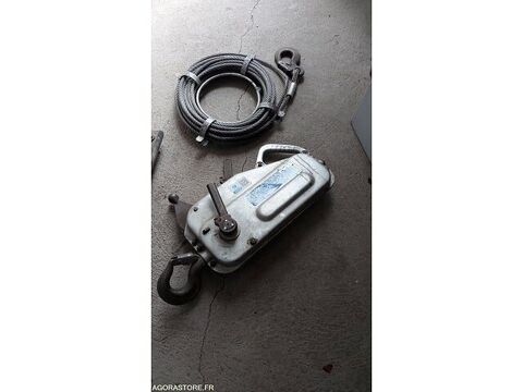 Utilitaire Pieces d&eacute;tach&eacute;es et accessoires Engins BTP  occasion Cahors 93100