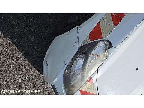 Clio VF1BR2V0H48081028 occasion 93100 Lamballe-Armor