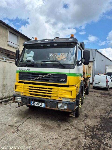 Autres Autres YV2J4DMG9XA296198 1999 occasion Coubert 93100