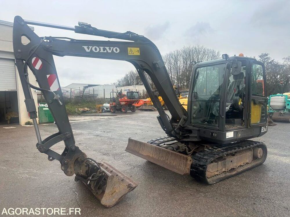 Tracto Pelle  occasion 93100 Ludres