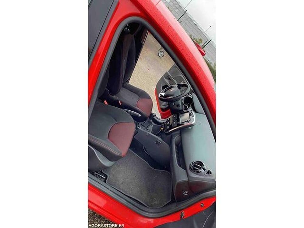 Clio VF15RJL0H51623700 occasion 93100 Bourg-En-Bresse