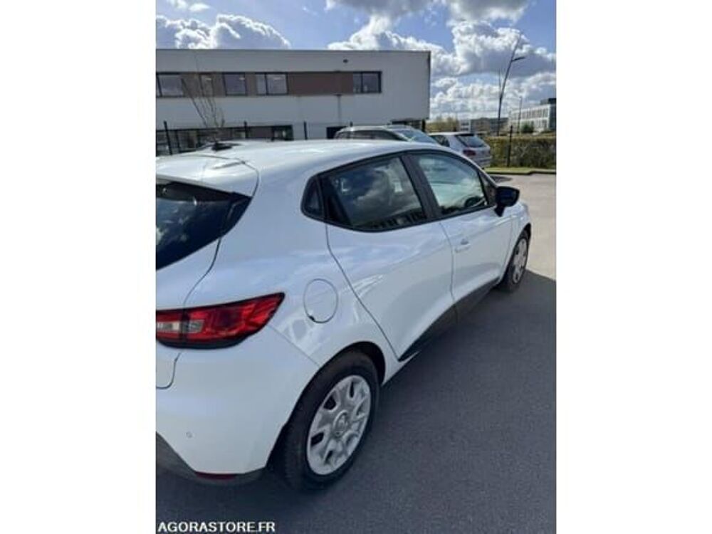 Clio VF15RRL0H48345739 occasion 93100 Isneauville