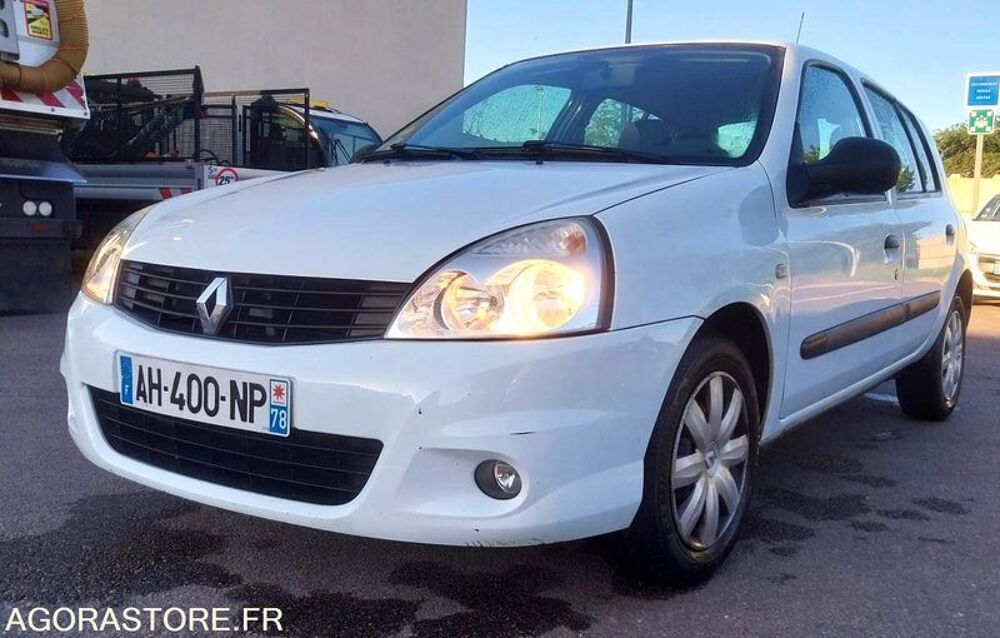 Clio VF1BB8M0542418726 2009 occasion 93100 Aubergenville