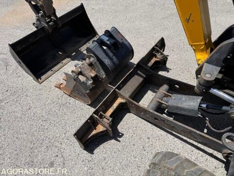 Tracto Pelle 2016 occasion 93100 Le Cr&egrave;s