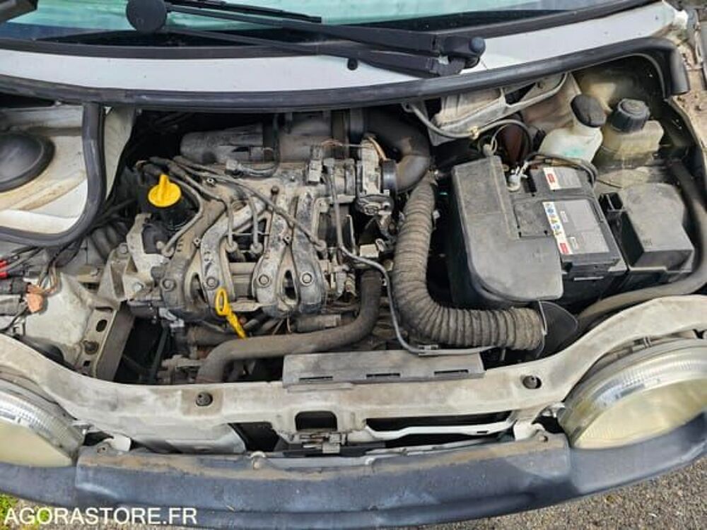 Twingo VF1S068AE32784641 occasion 93100 Tremblay-En-France