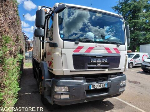  2011 occasion 93100 Bayet