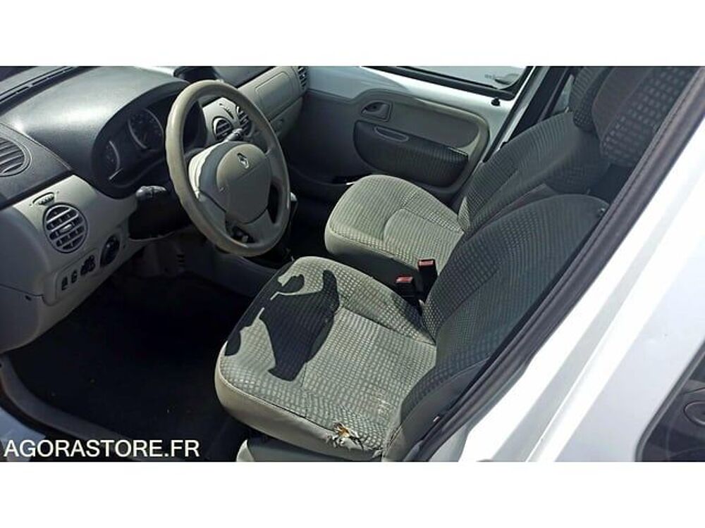 Kangoo VF1KCTGEF38562280 occasion 93100 Auxerre