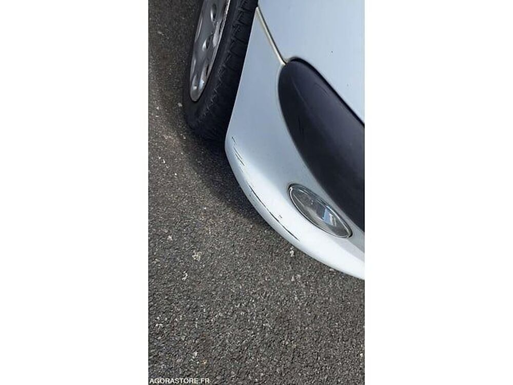 206 VF32AKFWF44474263 occasion 93100 Lamballe-Armor