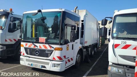 Camion magasin Camion magasin 2012 occasion Strasbourg 93100