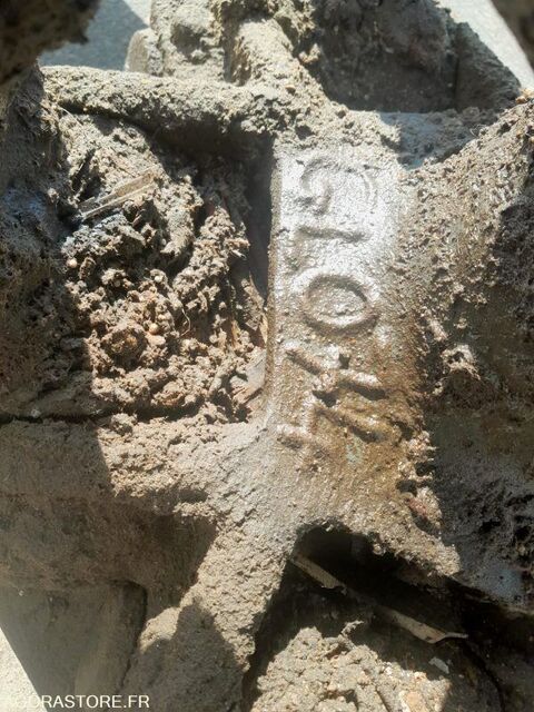 Utilitaire Pieces d&eacute;tach&eacute;es et accessoires Engins BTP  occasion Nanterre 93100