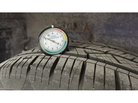 Pajero JMBLNV98WBJ000365 occasion 93100 Le Grand Bourgtheroulde