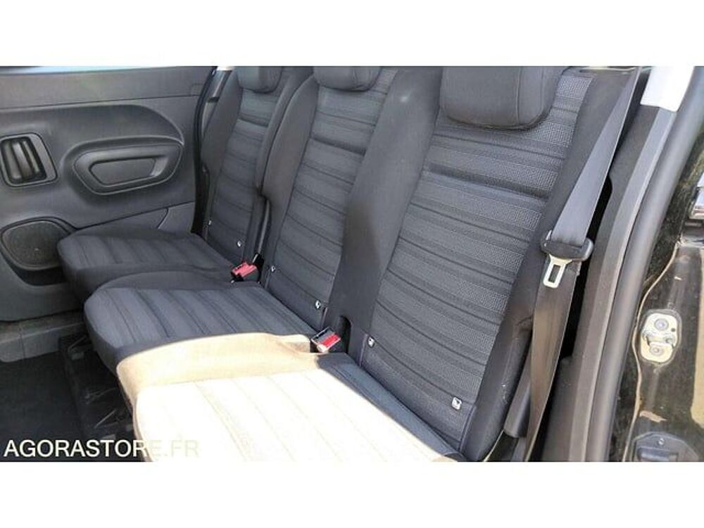 3008 VR3KAHPY1SS057247 occasion 93100 Grand Bourgtheroulde