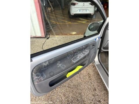 Twingo VF1C0600537804003 occasion 93100 Oyonnax
