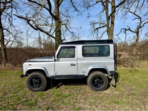 Defender SALLDVA585A705844 occasion 93100 Saint-&Eacute;tienne