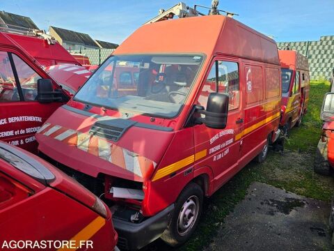 Camion magasin Camion magasin 1997 occasion Blois 93100