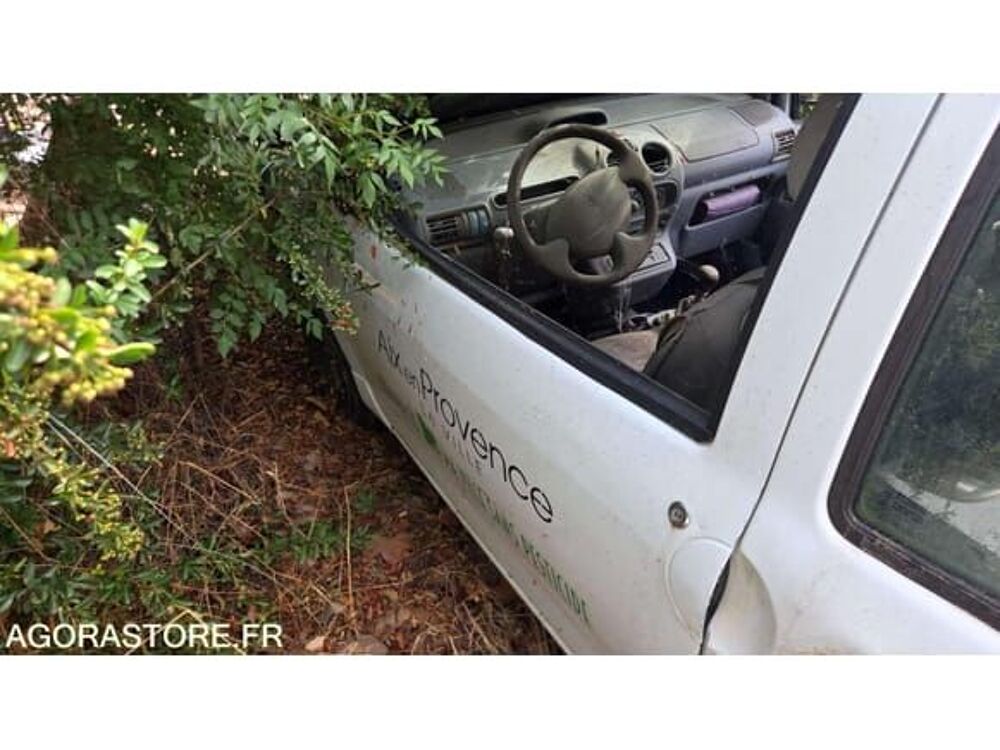 Twingo VF1C06GN534527786 occasion 93100 Aix-En-Provence