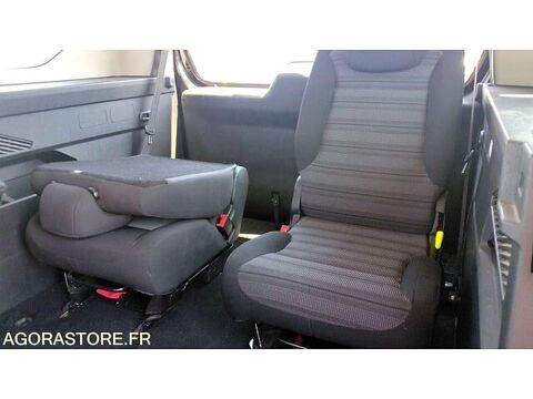 3008 VR3KAHPY1SS057247 occasion 93100 Grand Bourgtheroulde