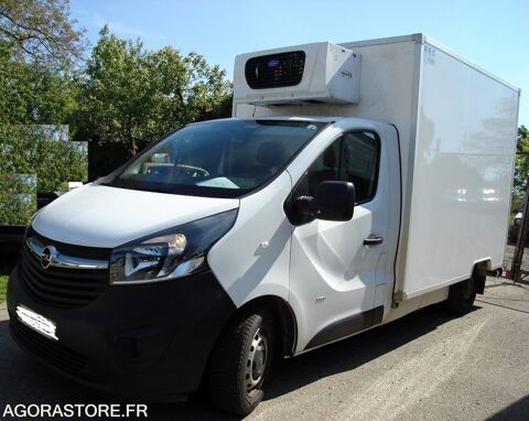 Opel Vivaro W0LE7D605HV644784 2017 occasion Hattmatt 93100