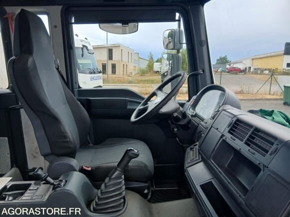   occasion 93100 Limoges